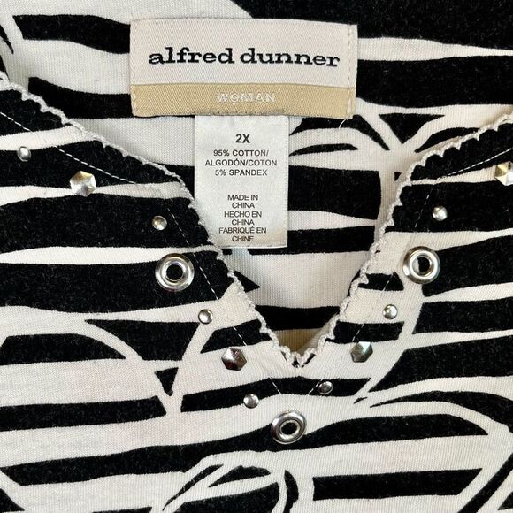 Alfred Dunner Striped Floral Short Sleeve Blouse 2X - Picture 7 of 9